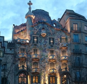 Photo by Jalisha Braxton Whether you consider yourself a scholar or more of an artist, transferrable skills can help you achieve your dreams! (Photo of Antoni Gaudi's "Casa Batllo" in Barcelona, Spain. Photo credit: Jalisha Braxton)